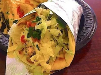 Chicken Kabob Pita